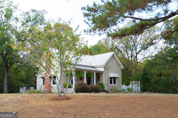 2612 Midway Road Lizella