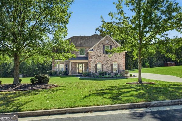 105 Shimmering Waters Lane Fayetteville