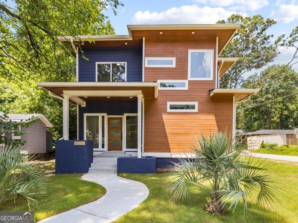 2879 Randall Street, East Point