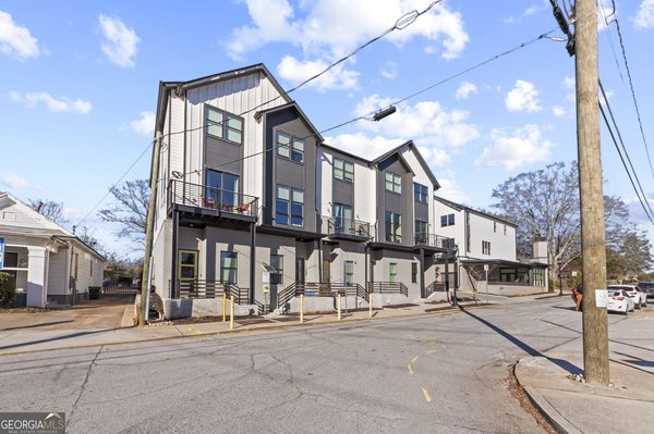 1350 May Avenue Atlanta