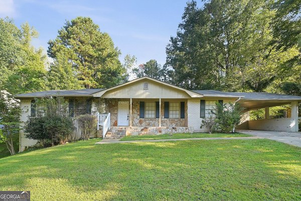6635 Biscayne Way Douglasville