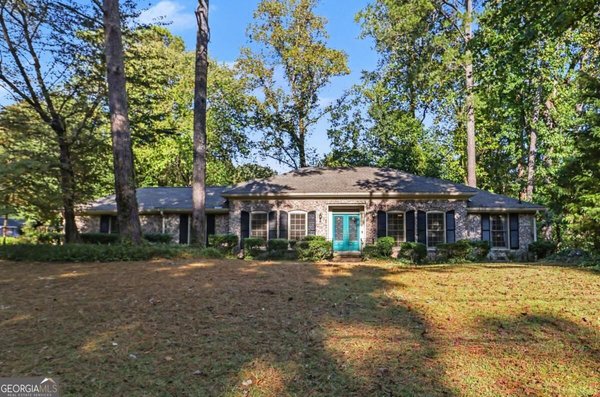 2027 Gainsborough Drive, Chamblee
