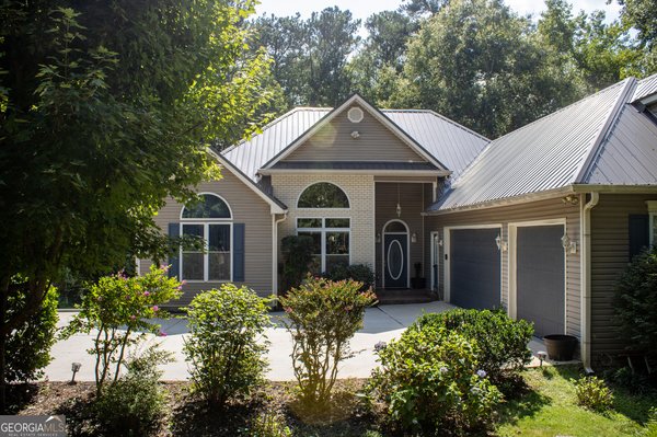 1724 Elks Club Road, Covington