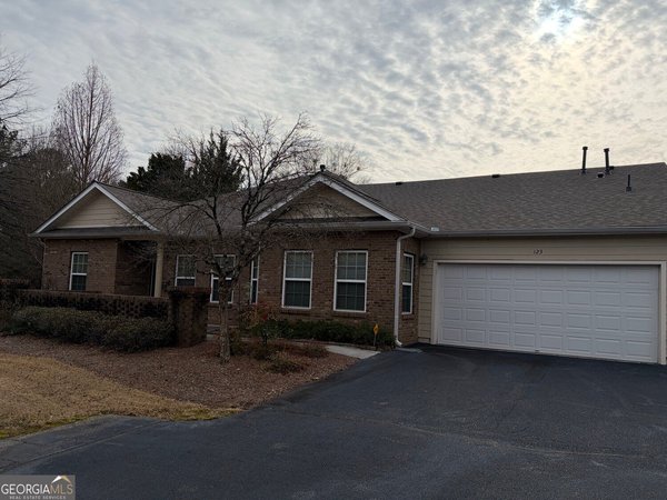 123 Villa Park Circle, Stone Mountain