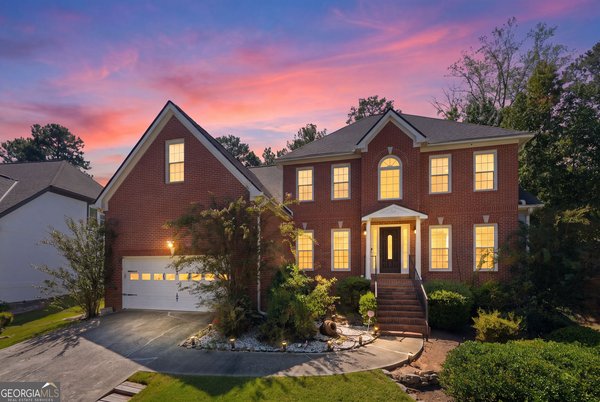 390 Wildwood Lake Court Suwanee