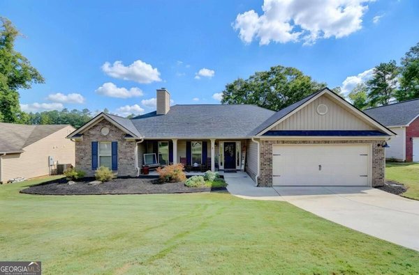 Picture of Neighborhood WESTWOOD AT RIVERWALK in Bethlehem, GA