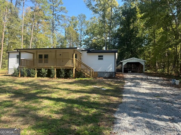 1340 Lake Sinclair Drive, Sparta