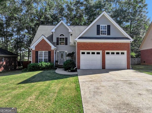 6728 Oakhurst Court, Douglasville