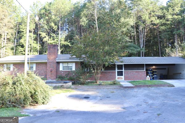 1055 Mountain View Road, Trion