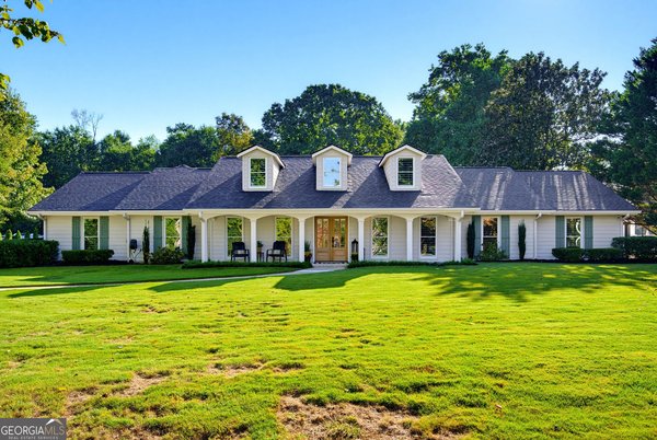 12065 King Road Roswell