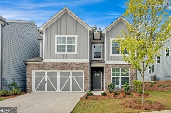 205 Lakeside Place Canton