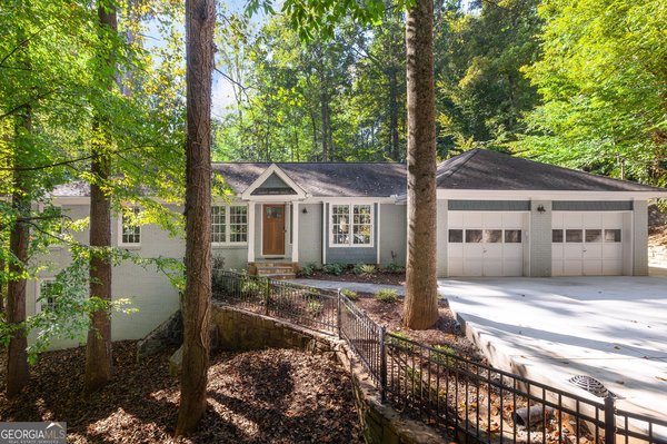 415 Forest Hills Drive Sandy Springs