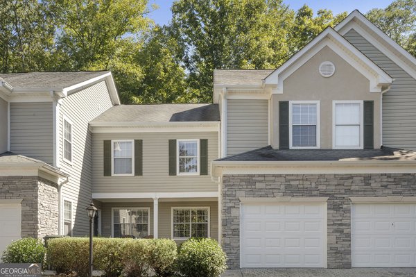 603 Las Brasis Court Peachtree City