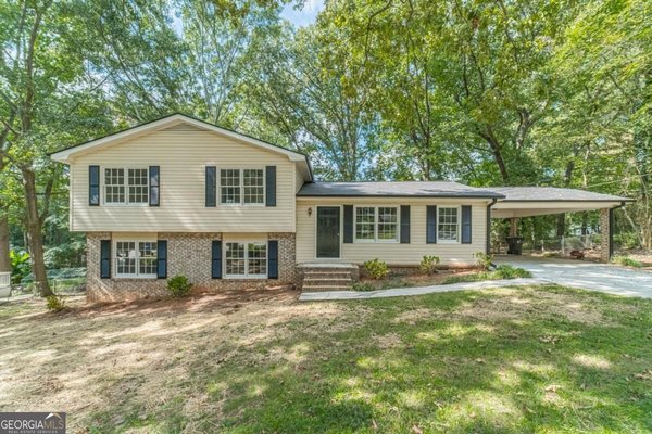 555 Birch Lane Lawrenceville