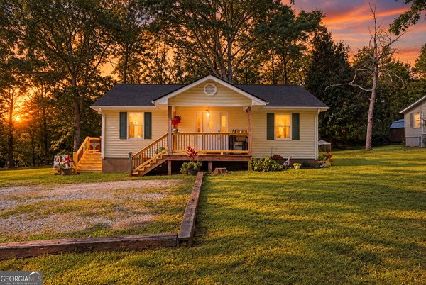 1778 State Hwy 17, Clarkesville