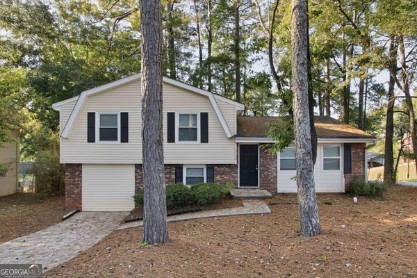 1049 Soapstone Lane Riverdale
