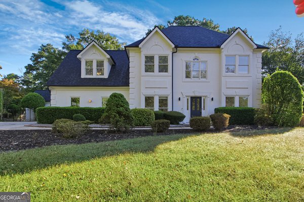 945 Brandon Ridge Drive Roswell
