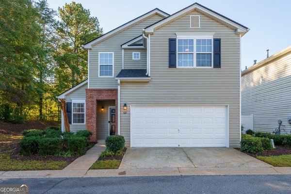 610 Oaks Drive, Woodstock