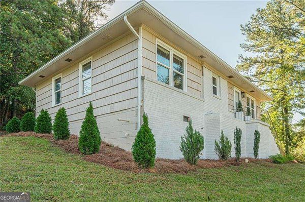 470 Barnes Mill Drive, Marietta