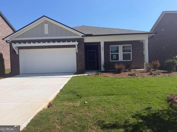 604 Lapari Court, Mcdonough