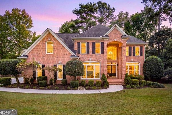 720 Vinings Estates Drive, Smyrna