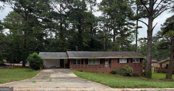 2966 Boring Court, Decatur
