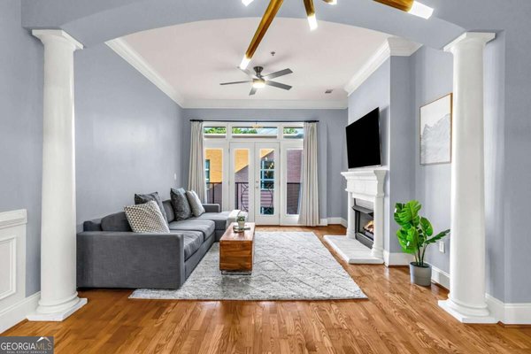560 Dutch Valley Road, Atlanta