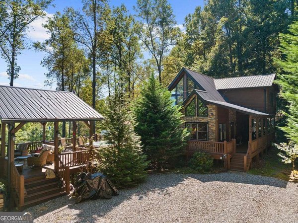 929 Overlook Road, Blue Ridge
