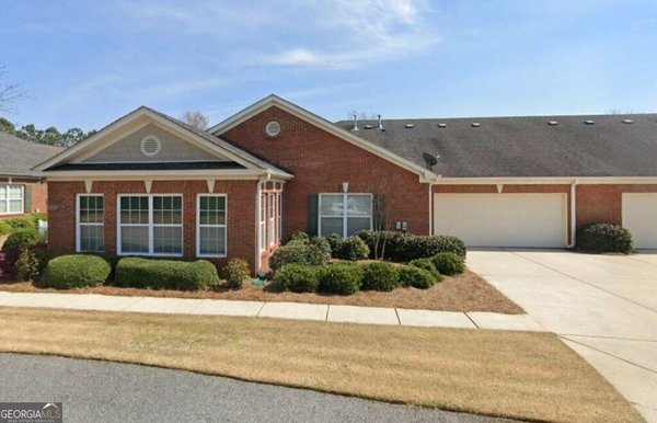 main picture of 593 Sawnee Corners Boulevard, Cumming