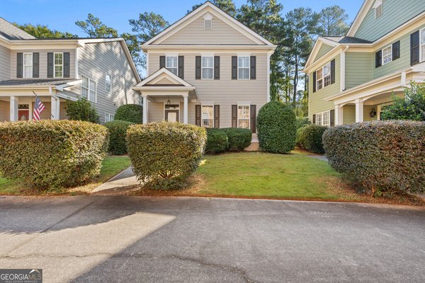 215 Christina Court, Peachtree City