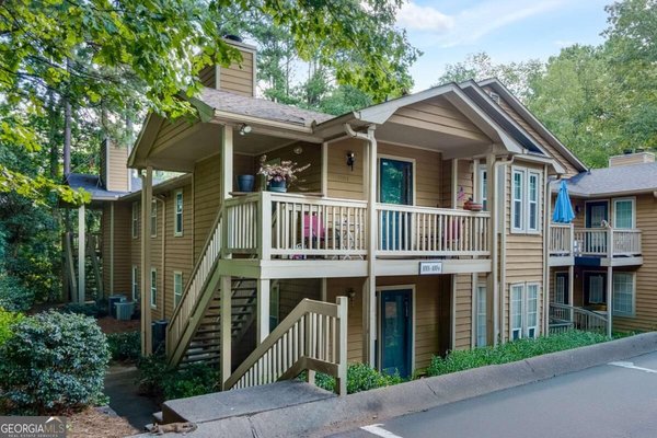 1003 Country Park Drive, Smyrna