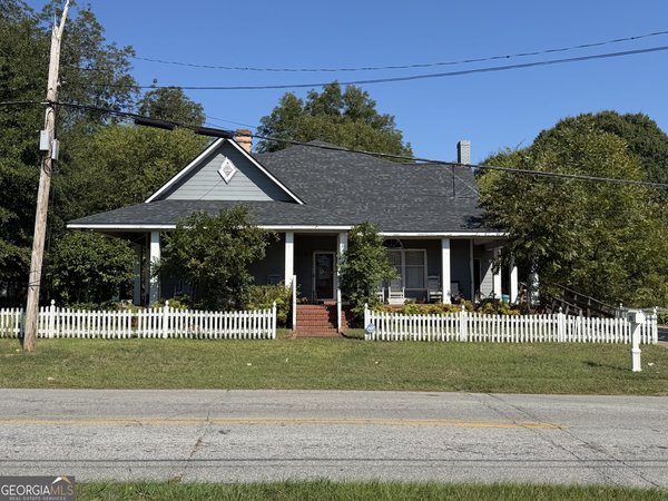 181 Lyons Street, Jackson