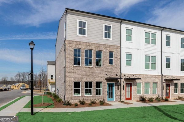 1001 Bullpen Bluffs, Lawrenceville