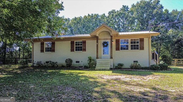 1521 Aiken Road, Bogart