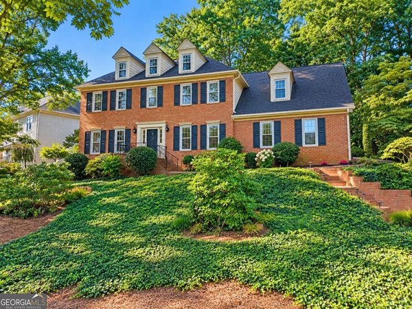 230 Clipper Bay Drive, Alpharetta