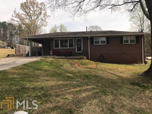 11 Poplar Street, Toccoa