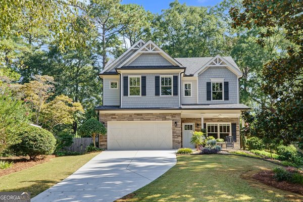 180 Jade Cove Drive, Roswell