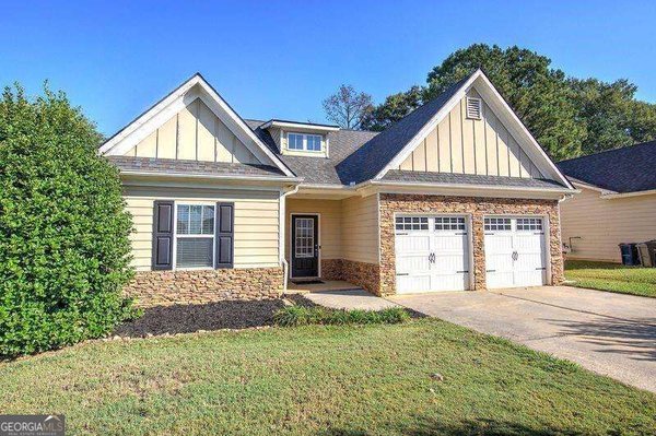 77 Mercer Lane Cartersville