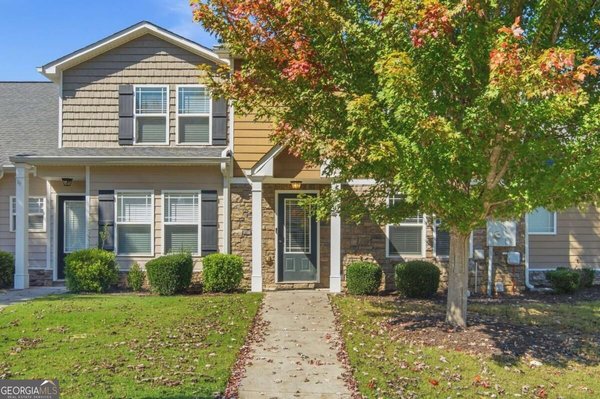 6165 Garden Circle Douglasville