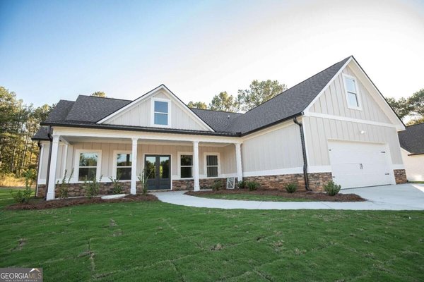 6085 Crowley Drive, Douglasville