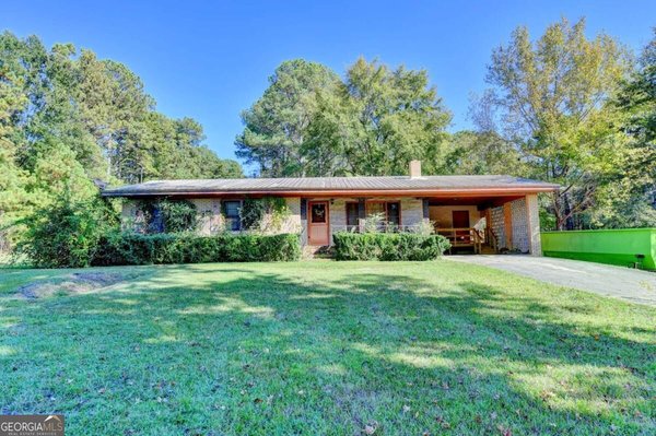 1552 Lexington Highway, Elberton