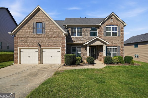1167 Sly Fox Run, Fairburn