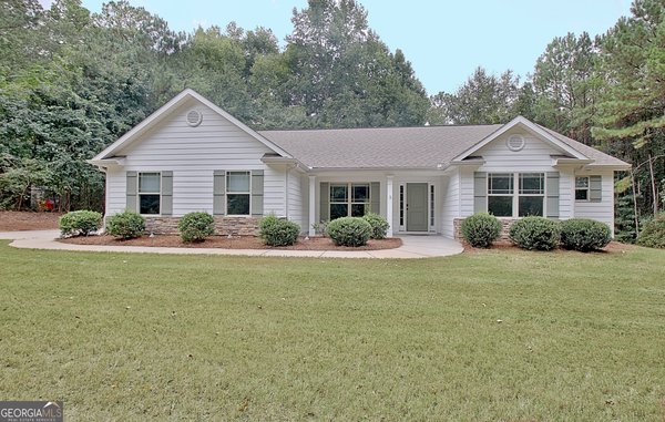 1375 Dolly Nixon Road, Senoia