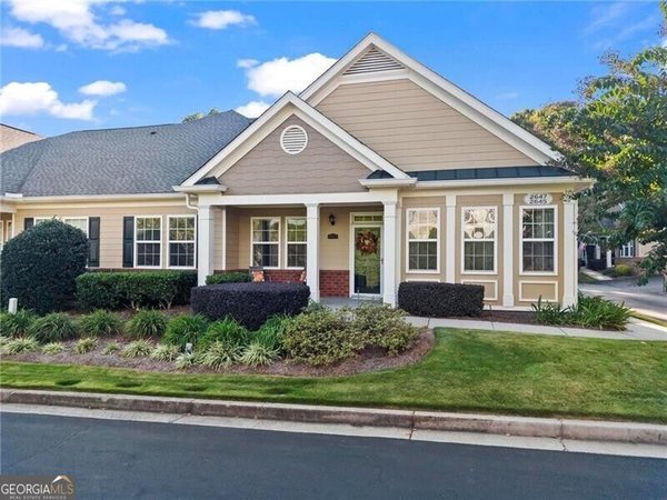 2645 Grapevine Circle, Cumming