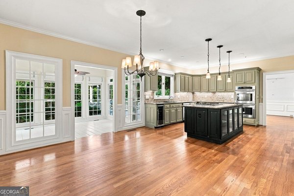 5358 Brooke Farm Drive Atlanta