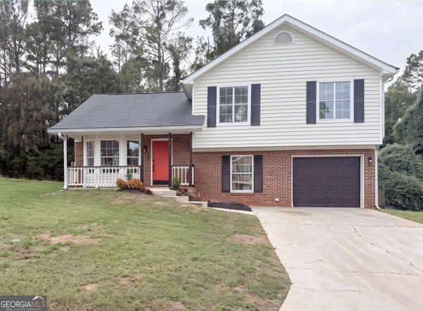 6033 Old Wellborn Trace Lithonia