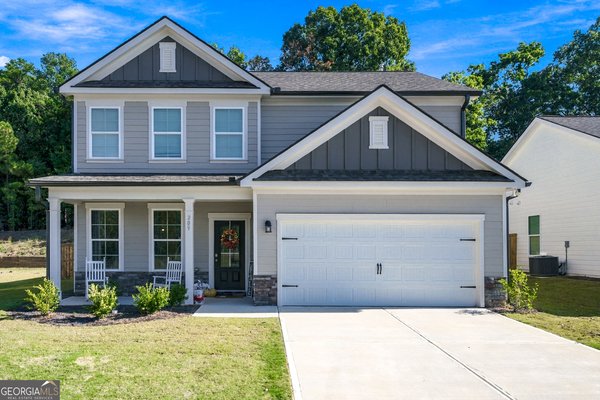 209 Annie Lane, Statham
