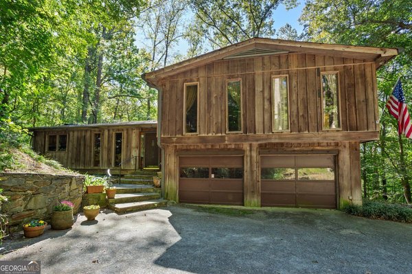 750 Grimes Bridge Road, Roswell