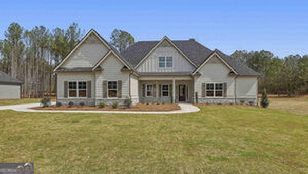 216 Tattersall Way, Senoia