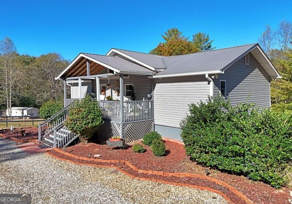 407 Highland Trace, Blairsville